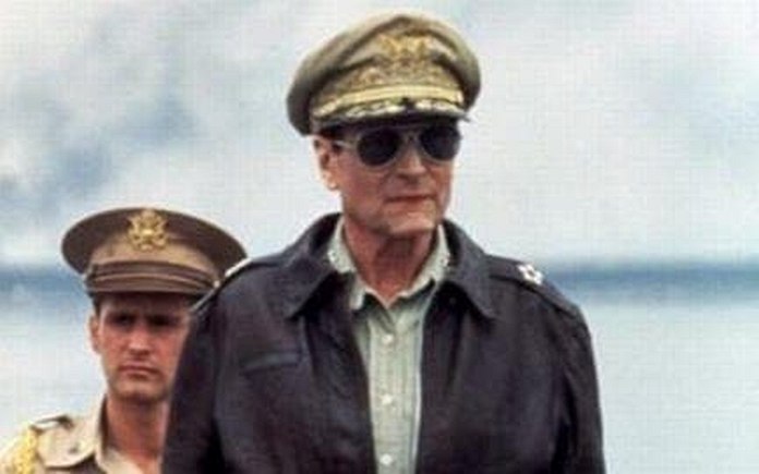 Laurence Olivier - 'Inchon'