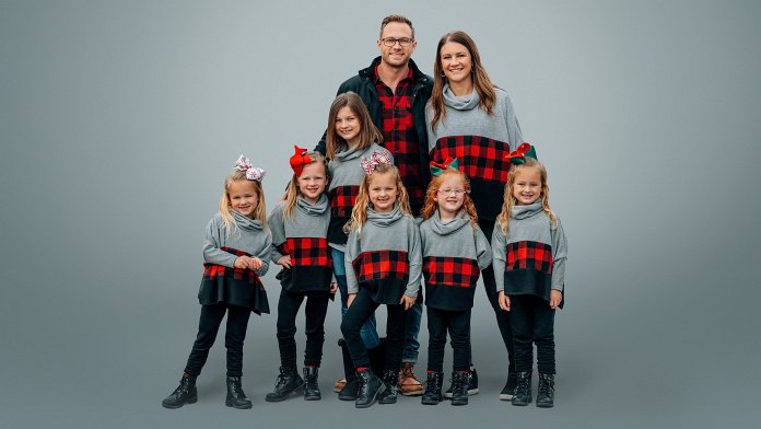Outdaughtered poster for season 9